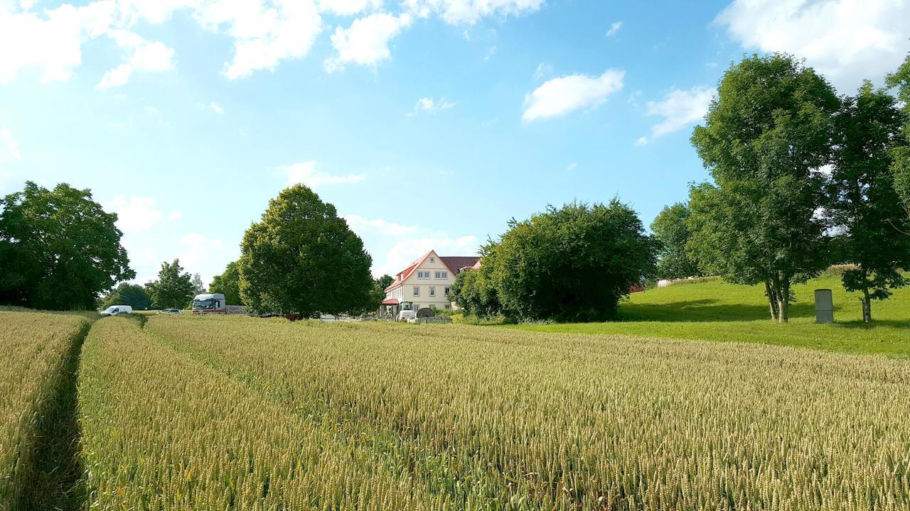 Landhotel Steigenhaus Untermunkheim Exterior photo